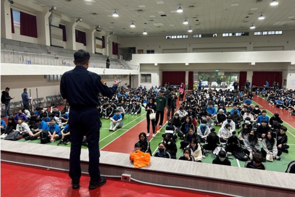 MEITU 20251118 094517107