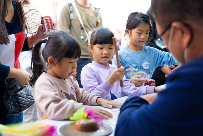 《圖說》傳統北管文化結合童趣體驗，吸引親子家庭共襄盛舉。〈林口區公所提供〉