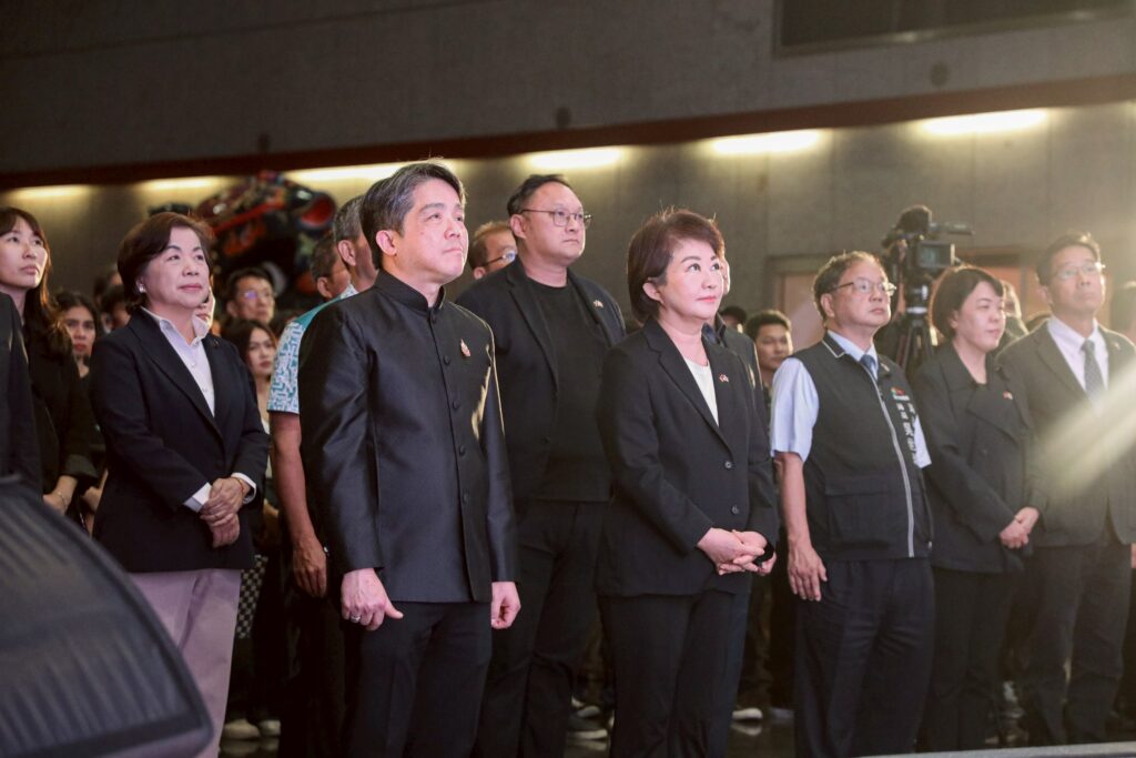 %E5%8F%B0%E4%B8%AD%E5%B8%82%E6%94%BF%E5%BA%9C%E8%88%87%E6%B3%B0%E5%9C%8B%E8%B2%BF%E6%98%93%E7%B6%93%E6%BF%9F%E8%BE%A6%E4%BA%8B%E8%99%95%E4%BB%8A 30 %E6%97%A5%E6%99%9A%E9%96%93%E6%96%BC%E5%8F%B0%E4%B8%AD%E5%B8%82%E6%94%BF%E5%BA%9C4%E6%A8%93%E9%9B%86%E6%9C%83%E5%A0%82%E9%99%84%E5%B1%AC%E5%B7%9D%E5%A0%82 %E5%85%B1%E5%90%8C %E8%88%89%E8%BE%A6%E6%B3%B0%E5%9C%8B%E5%9C%8B%E6%85%B6%E6%99%9A%E6%9C%83