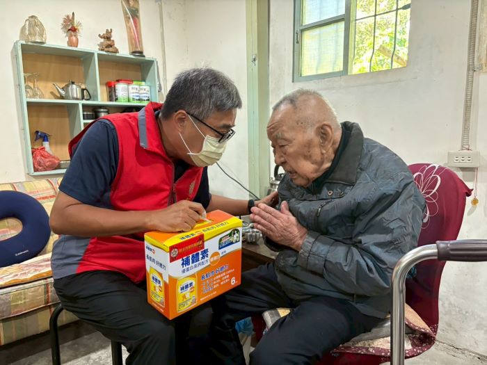 強化照護榮民   新北榮服處關懷新莊區長輩