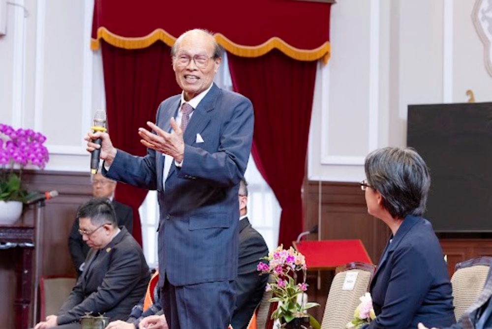 02%E5%8F%B0%E7%AE%A1%E6%9C%83%E7%90%86%E4%BA%8B%E9%95%B7%E9%BB%83%E7%87%9F%E6%9D%89%E7%8E%87%E7%AC%AC18%E5%B1%86%E5%B4%87%E8%B6%8A%E8%AB%96%E6%96%87%E5%A4%A7%E8%B3%9E%E5%BE%97%E4%B8%BB