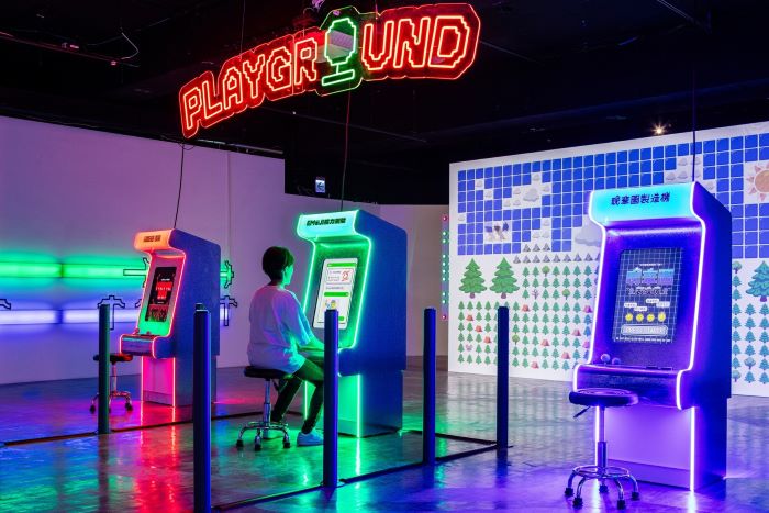 《圖說》府中15《感覺器OFF／ON》年度特展，集結 7 組新世代藝術創作者，打造四層樓的感官旅程，展期至115年3月1日。〈文化局提供〉