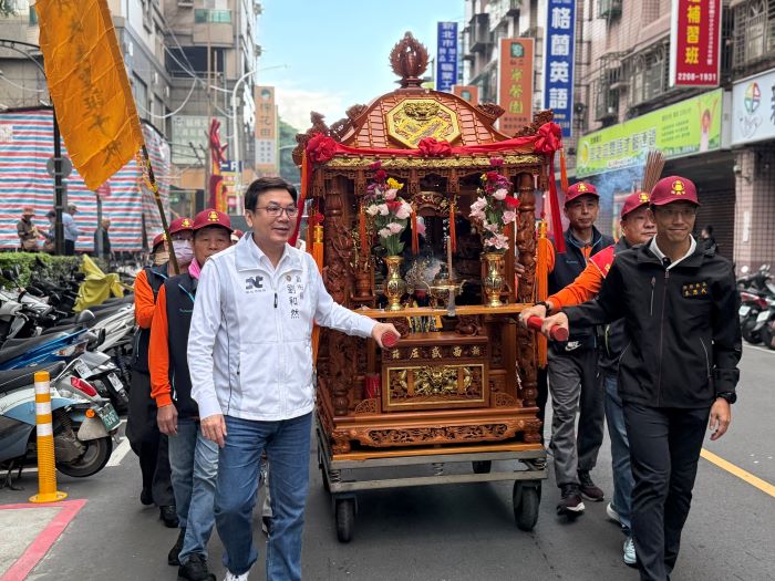 恭祝保儀大夫聖誕千   劉和然新莊參拜祈福