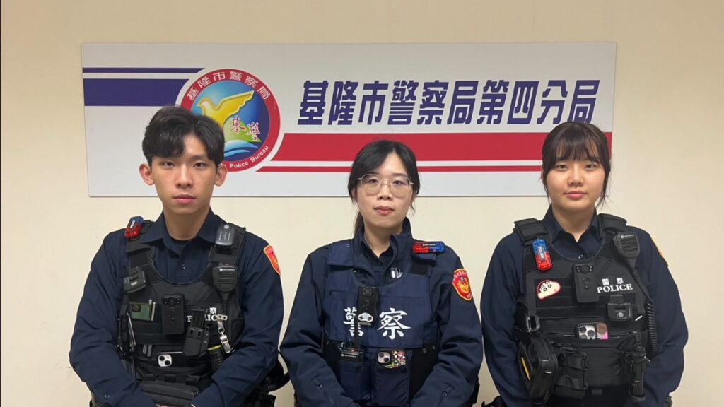 女子乘車後不勝酒力  警查證身分協助返家