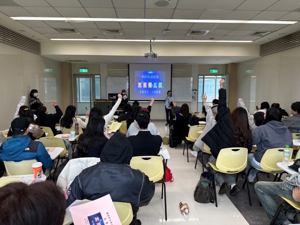 【評論】當影像成為孩子的語言，我們更需要教他們如何閱讀「內容分級」的重要性，不只是制度，而是愛的保護