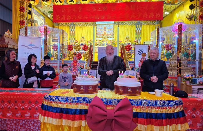 《圖說》世界佛教正心會指導金剛上師恆性嘉措仁波且祝願大眾成就解脫，都能成為佛菩薩的眷屬。〈佛教正心會提供〉