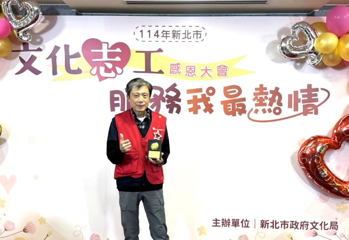 《圖說》獲得楷模獎的趙文義志工，在新莊文藝中心服務超過23年，過去擔任故事志工，以慈愛與耐心陪伴孩子閱讀。〈文化局提供〉