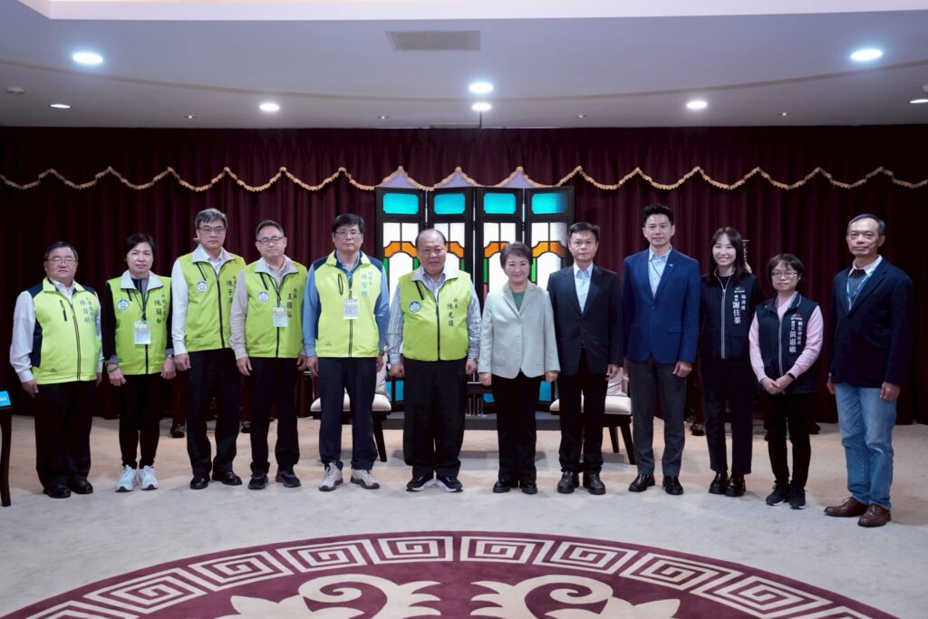 %E6%BE%8E%E6%B9%96%E7%B8%A3%E6%94%BF%E5%BA%9C%E9%99%B3%E5%85%89%E5%BE%A9%E7%B8%A3%E9%95%B7%E7%8E%87%E5%9C%98%E5%8F%83%E8%A8%AA%E5%8F%B0%E4%B8%AD%E6%99%BA%E6%85%A7%E5%9F%8E%E5%B8%82%E6%8E%A8%E5%8B%95%E7%B6%93%E9%A9%97 251218 2