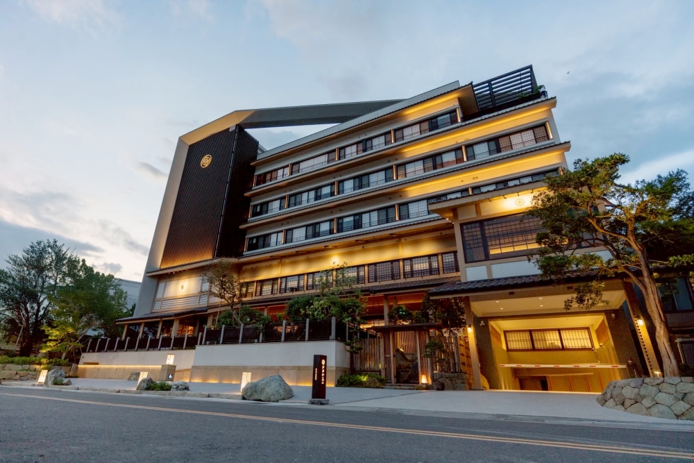 03%E5%9B%9B%E9%87%8D%E6%BA%AA%E6%B1%A9%E6%B1%A9%E5%92%8C%E8%8B%91%E6%BA%AB%E6%B3%89%E6%97%85%E5%AE%BF%E9%96%8B%E5%B9%95