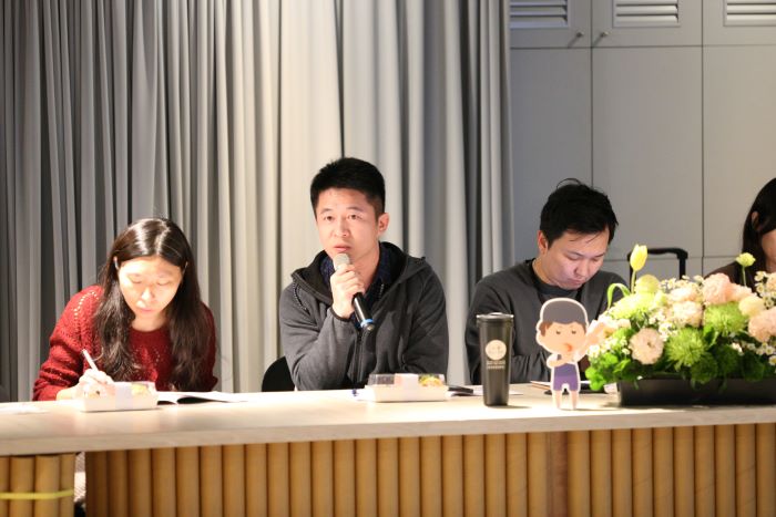 《圖說》新北環保局分享新北清潔隊員增加醫療、人力及清潔獎金等福利措施，讓第一線清潔隊員。〈環保局提供〉