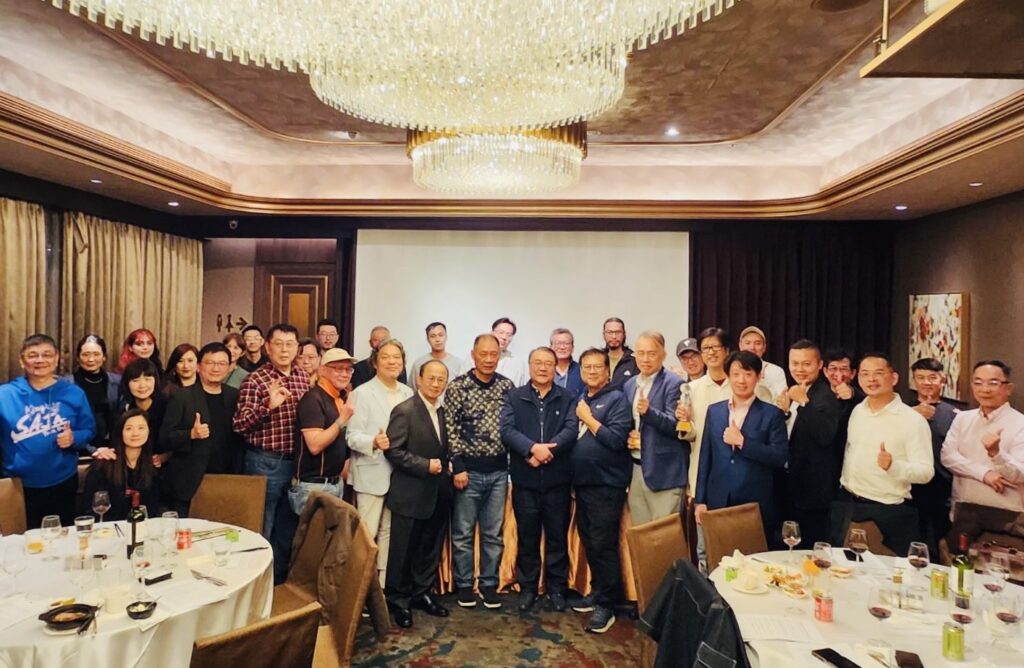 S 99000351 1024x668 1