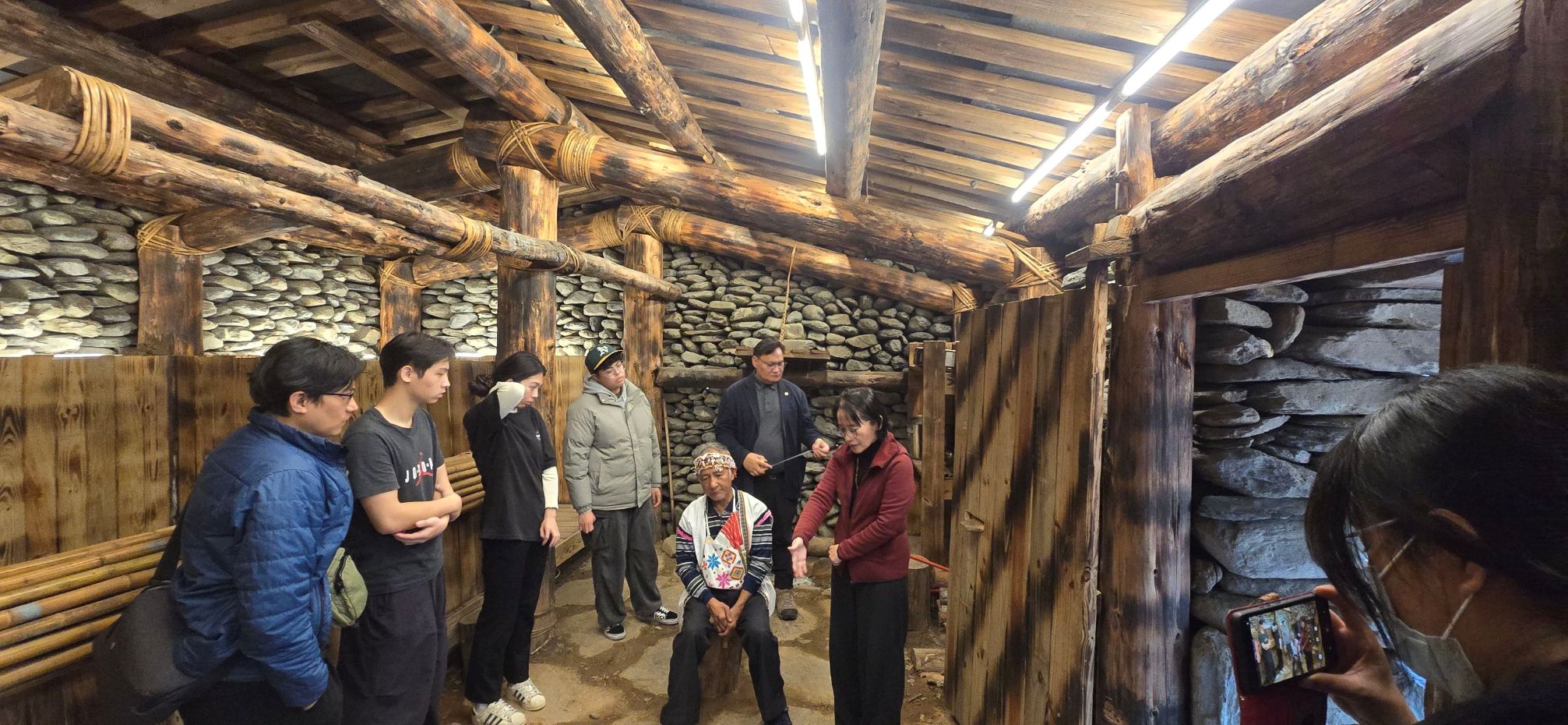 01%E4%B8%AD%E5%8E%9F%E5%A4%A7%E5%AD%B8%E8%A8%AD%E8%A8%88%E5%AD%B8%E9%99%A2%E4%BB%A5%E9%83%A8%E8%90%BD%E7%A0%94%E7%BF%92%E4%B9%8B%E7%A9%BA%E9%96%93%E8%A8%AD%E8%A8%88%E8%AA%B2%E7%A8%8B01 1