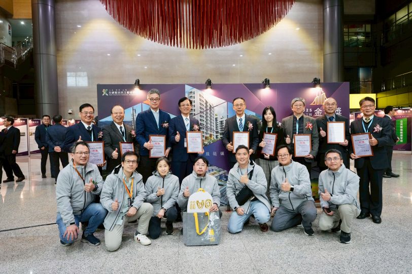 《圖說》城鄉局長黃國峰及團隊合影。〈城鄉局提供〉