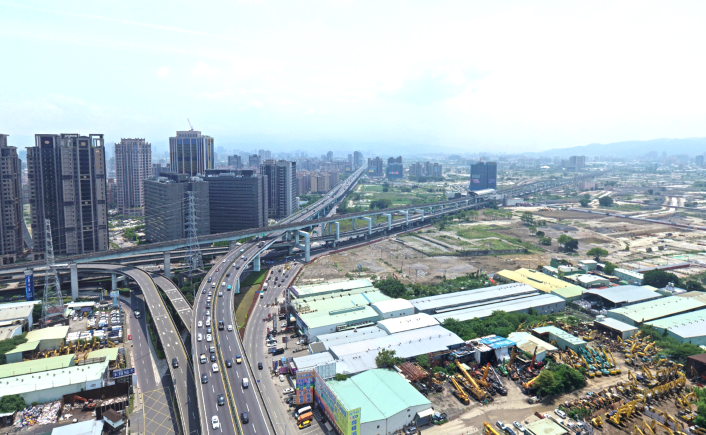 《圖說》五股交流道附近空拍圖。〈城鄉局提供〉