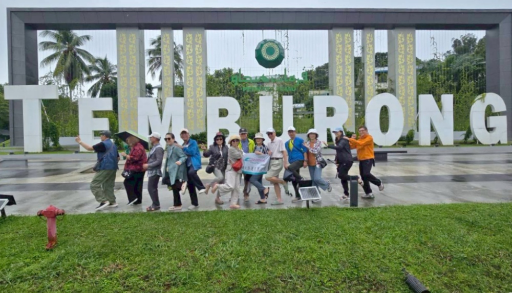 02%E6%98%A5%E7%A7%8B%E6%97%85%E9%81%8B%E6%B7%B1%E8%80%95%E5%8D%8A%E4%B8%96%E7%B4%80%E8%BD%89%E5%90%91%E5%B0%88%E6%B3%A8%E6%B1%B6%E8%90%8A%E6%B7%B1%E5%BA%A6%E6%97%85%E9%81%8A