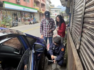 %E4%BA%8C 79 300x225 1