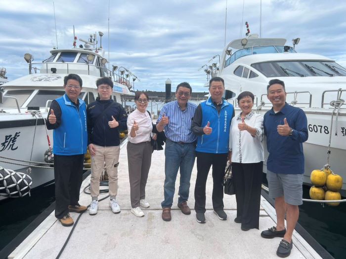 開拓退役官兵風力發電高階海員職缺  輔導會攜基隆榮服處拜會萬豪船舶