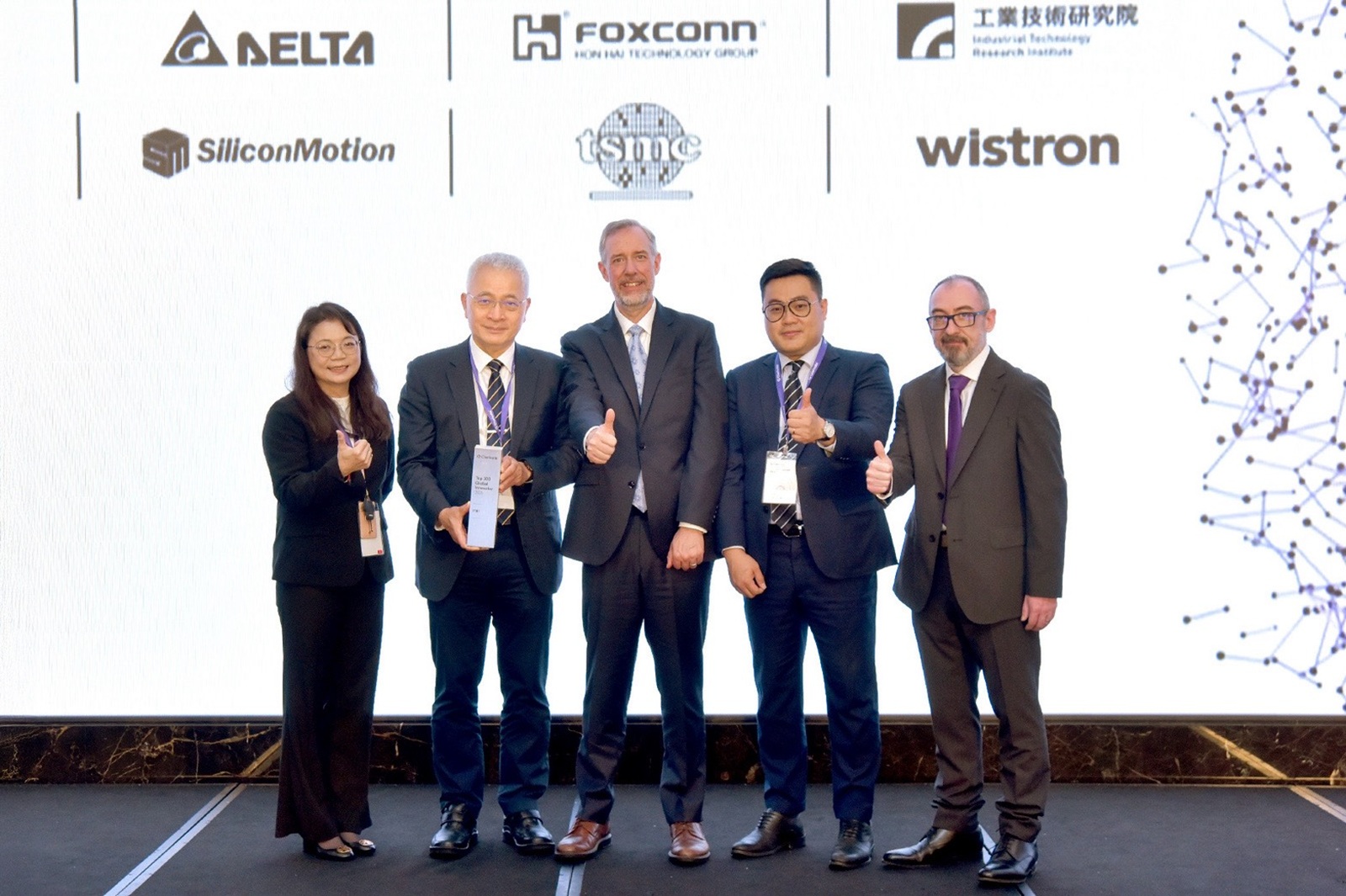 台12機構研發實力獲國際肯定　工研院10度勇奪全球百大創新機構獎