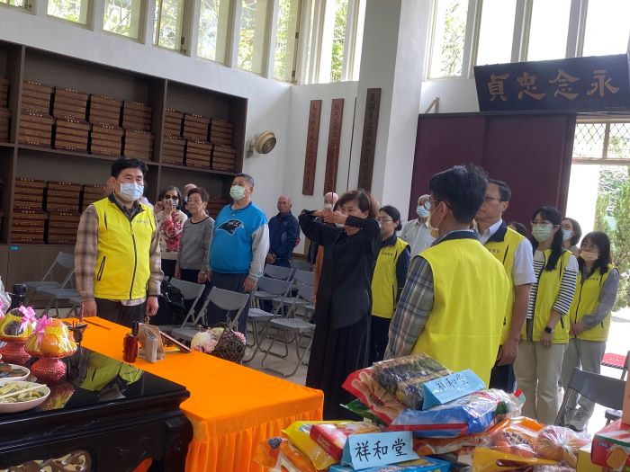 飲水思源慎終追遠   板橋榮家清明祭祀莊嚴肅穆