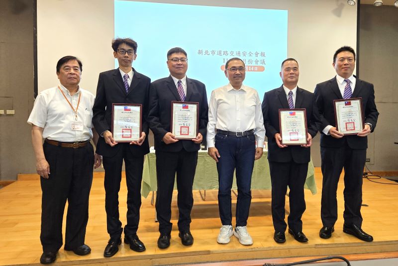 公車評鑑揭曉    侯友宜要求強化駕駛安全觀念