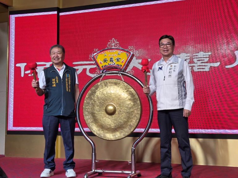媽祖遶境接力登場  劉和然參香祝禱合境平安