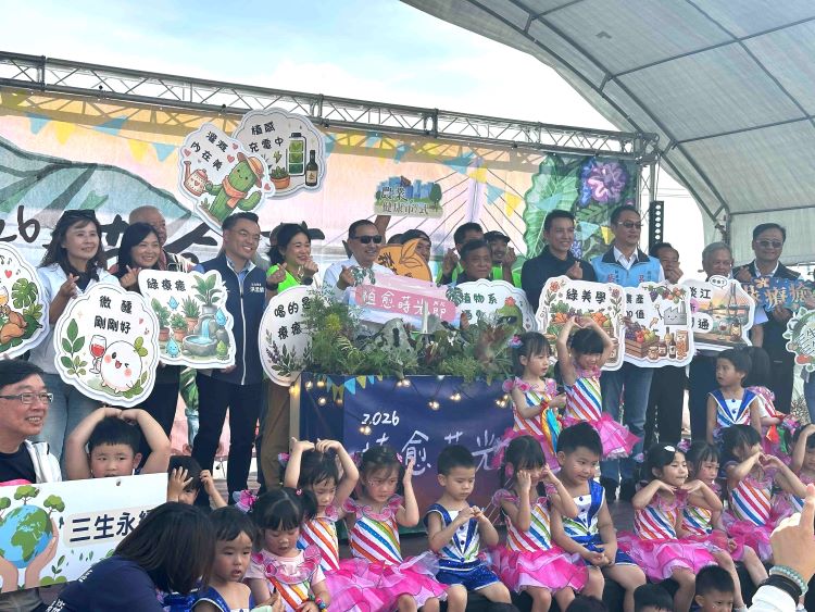 打造河岸療癒新風潮    淡水植愈蒔光節結合地酒與綠植