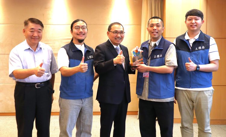 新北建照AI輔助審查奪智慧城市創新獎  侯：打造宜居智慧城