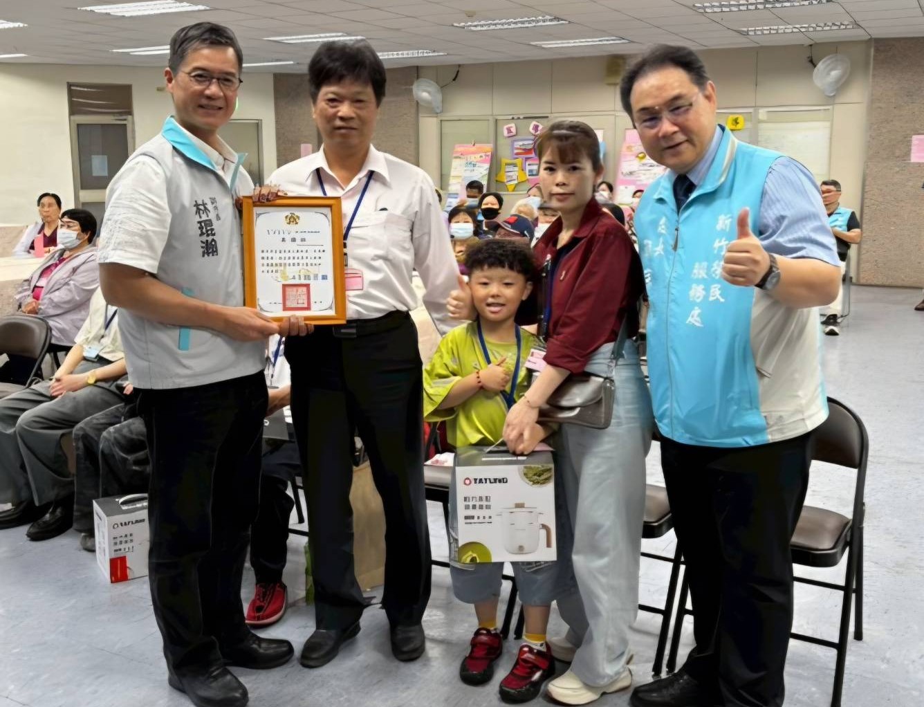 感謝新住民配偶無怨無悔付出　新竹榮服處表揚模範幸福家庭
