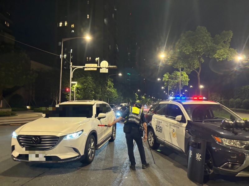 捍衛夜間安寧　中和警強力掃蕩非法改裝車